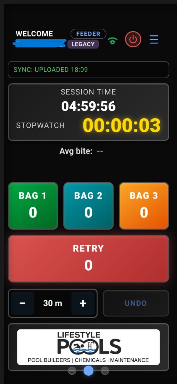 Main tracking screen with session timer, stopwatch and bag counts
